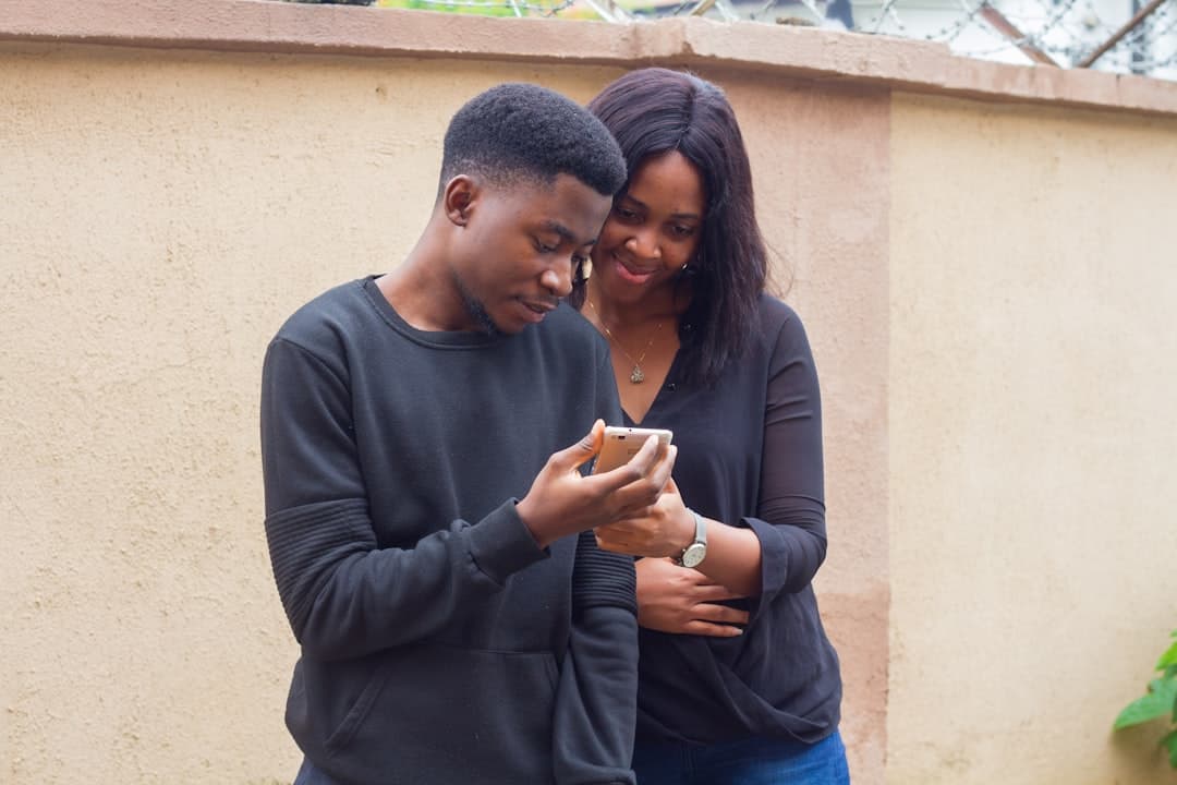 Apps for Couples: How to Build a Stack You Both Actually Keep
