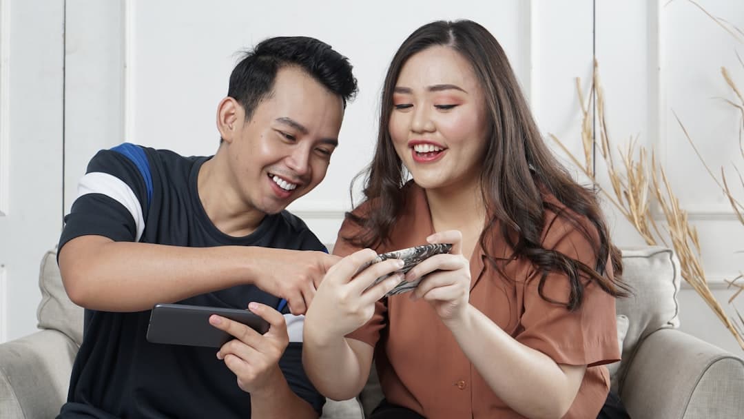 Funny Couples Quiz Online: 80+ Questions That Actually Make You Laugh