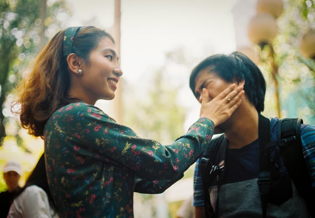 Hot Seat Questions for Couples: 96 Prompts by Relationship Stage