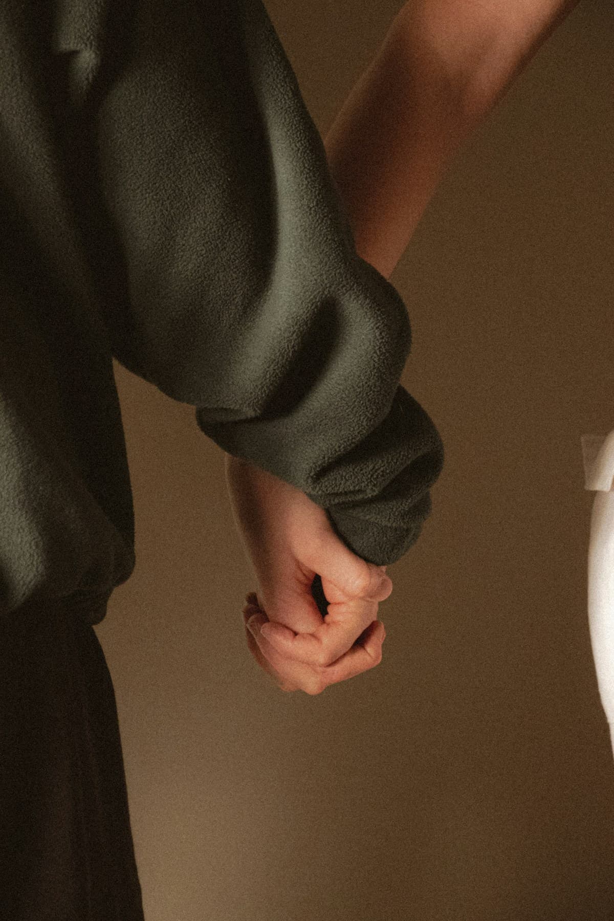 How to Check Loyalty in a Long Distance Relationship (Without Destroying Trust)