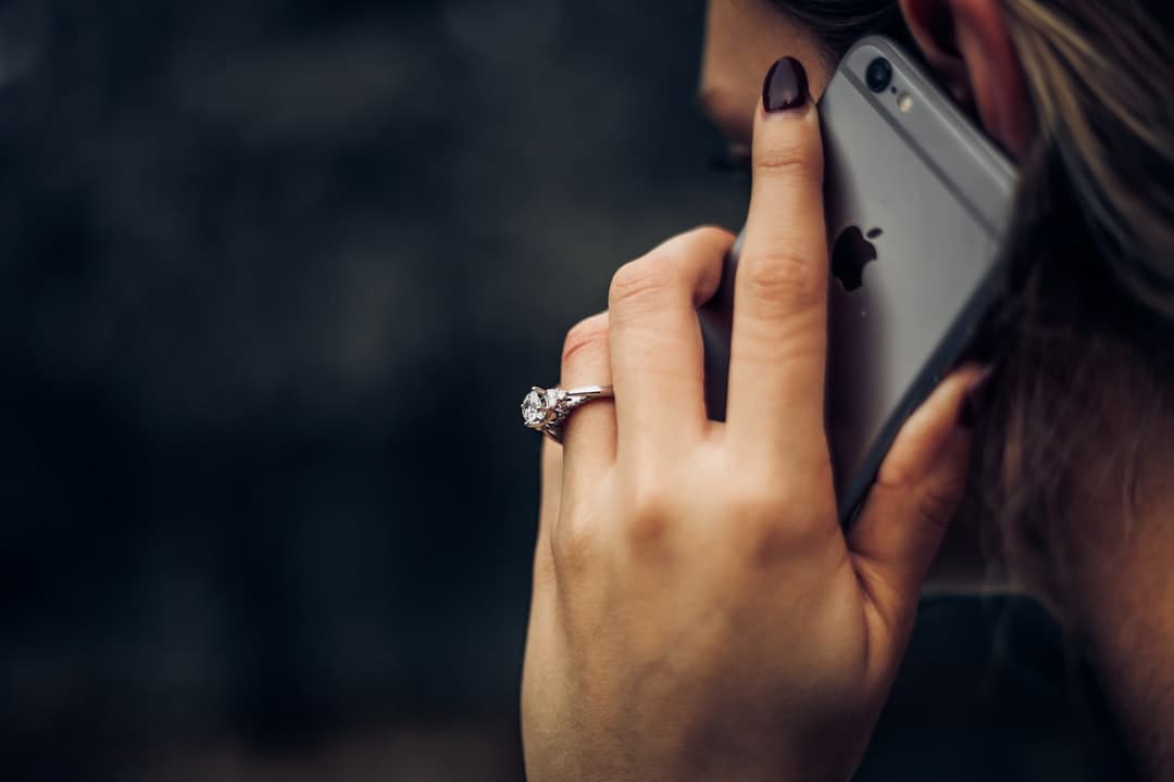 Long Distance Relationship Communication: What Actually Works (and What Doesn't)
